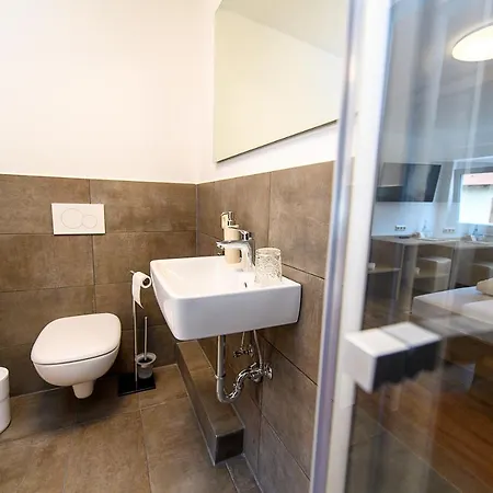 بيت ضيافة Zum Scheffelhof ماولبرون