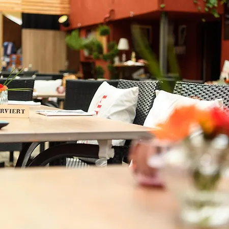 Zum Scheffelhof ماولبرون