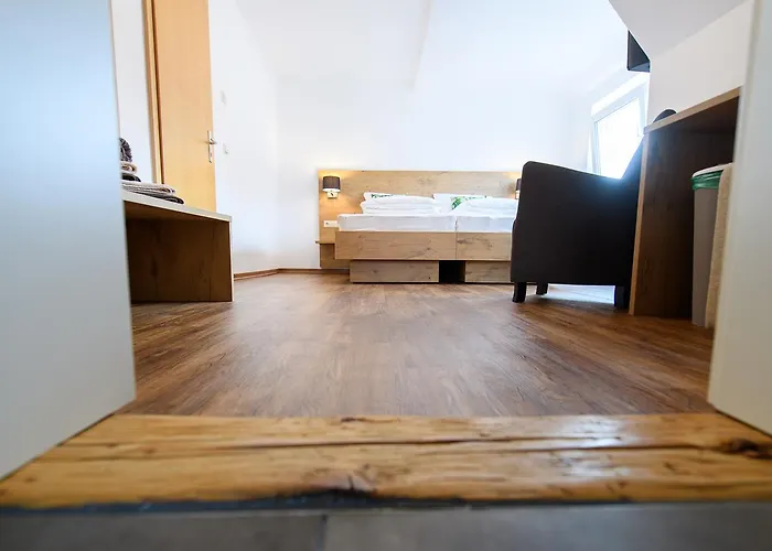 Zum Scheffelhof Pensjonat